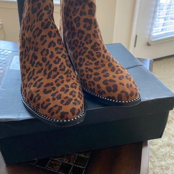 Booties - Picture 3 of 7